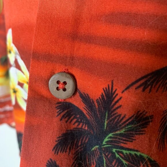 Hawaiian Shirt Mens Large Button Up Short Sleeve Designed in Hawaii Floral - Picture 6 of 10